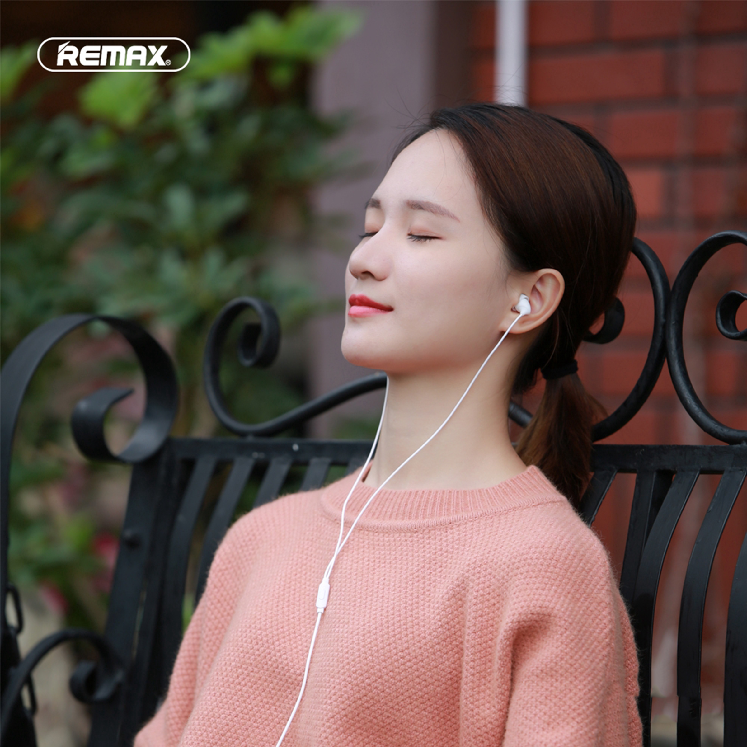 Remax Wired Handsfree, Remote Music Call Wired Earphones, In Ear AUX Wired Earphones with Mic, Heavy Bass Earphones